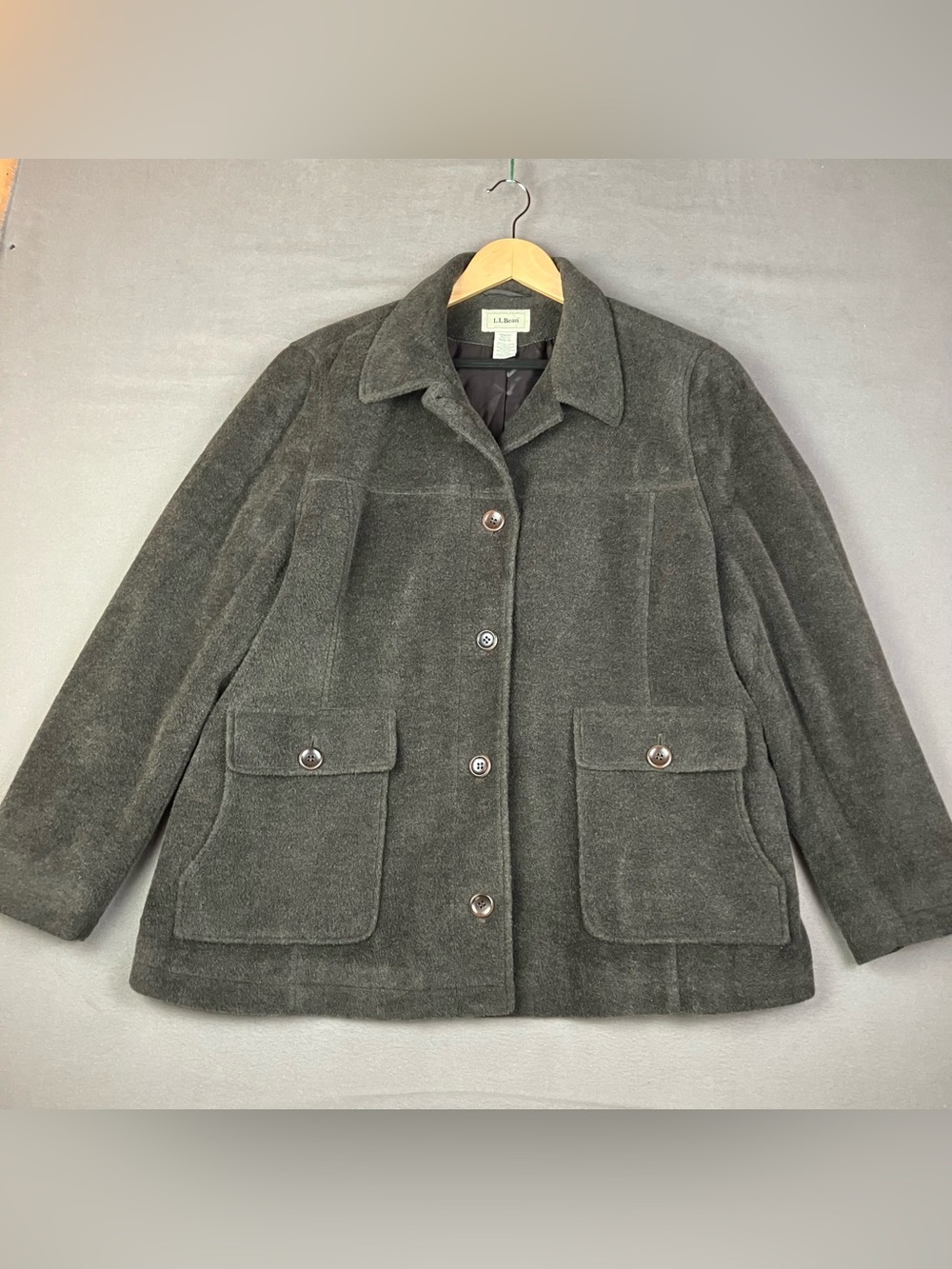 L.L. Bean Women's Size XL Petite Wool Blend Brown Chore Coat Button Front